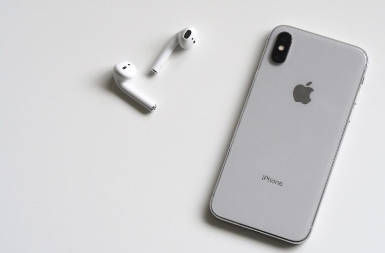 AirPod Features