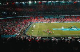 The Difference Between Sport in the UK & the US | Sports Betting