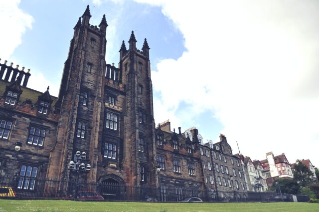UK Universities | University of Edinburgh